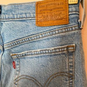 Levi’s Wedgie Fit Jeans